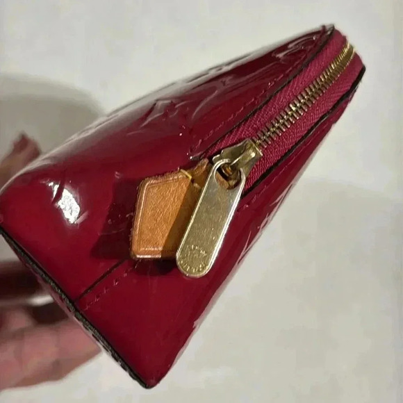 Louis Vuitton Cosmetic Bag Vernis Patent Pink Leather Authentic - Picture 6 of 14